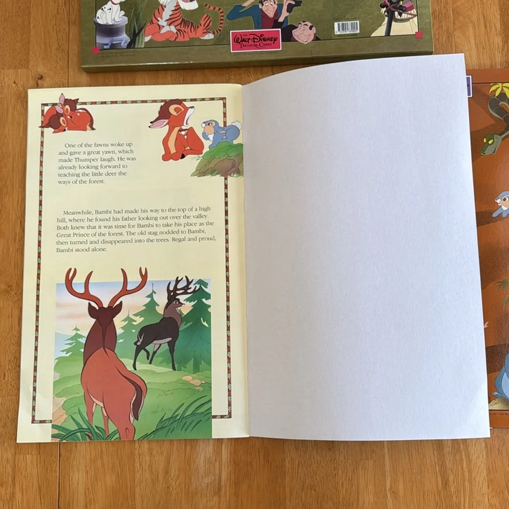✋LN The Walt Disney Treasure Chest 1991 Bambi 101 Dalmatians Book Unused Box